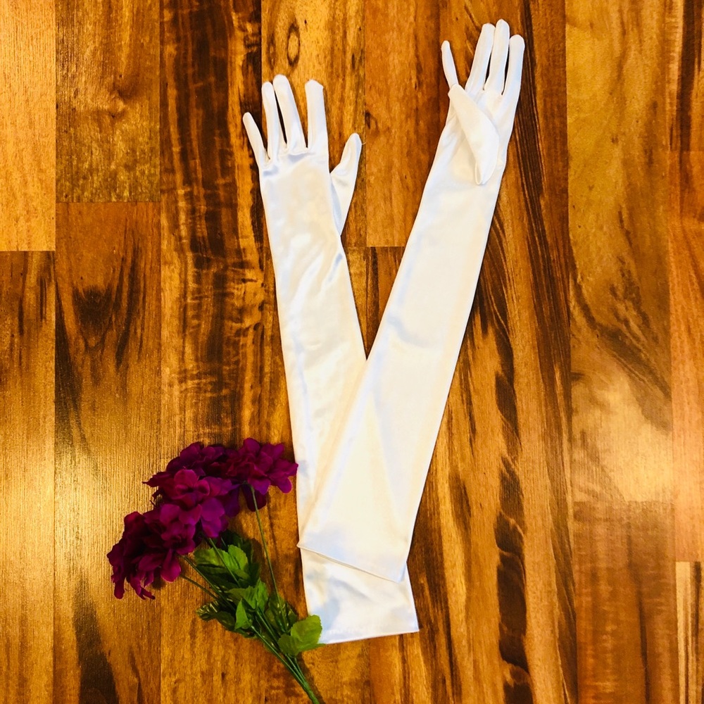 White Silk/Satin Gloves